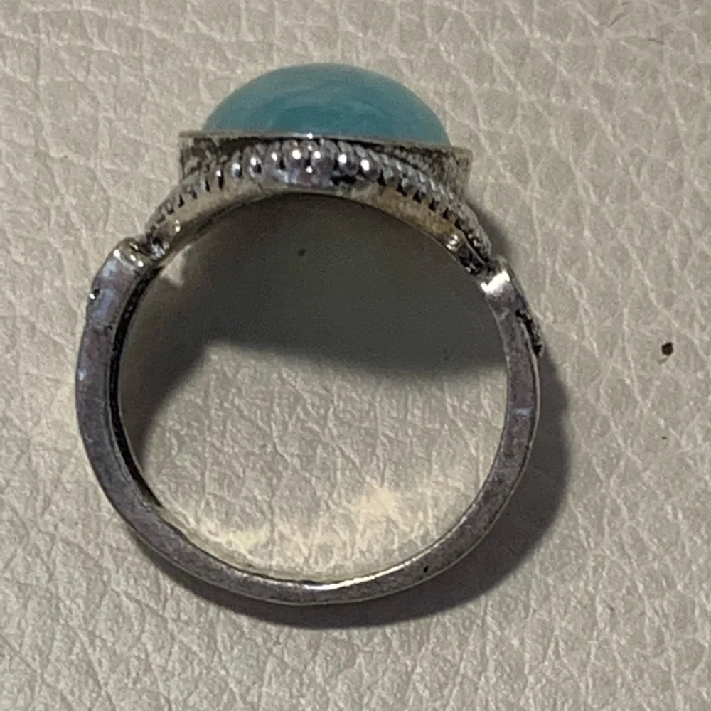 Silver Southwest Style Ring With Blue Stone